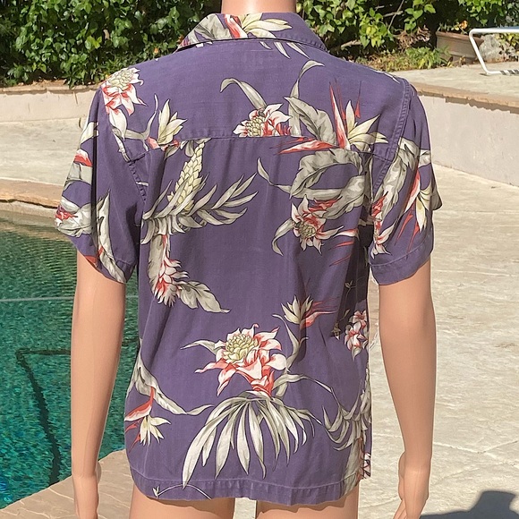Tommy Bahama Silk Tropical Hawaiian Button Front Shirt - Picture 6 of 16